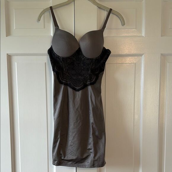 FLEXEES SHAPEWEAR SLIP DRESS PUSH-UP 34B GRAY BLACK LACE SATIN SHAPING CONTROL - Picture 1 of 8